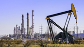 Động lực tăng của giá dầu có thể chậm lại tại vùng kháng cự 82 USD/thùng trong phiên hôm nay