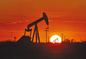 Giá dầu có thể duy trì sắc xanh khi dự luật về trần nợ sẽ sớm được thông qua