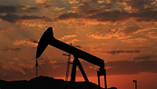 Giá dầu có thể tiếp tục phục hồi nếu IEA hạ dự báo nguồn cung toàn cầu