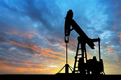 Giá dầu có thể gặp áp lực nếu bảng lương phi nông Mỹ cao hơn dự báo
