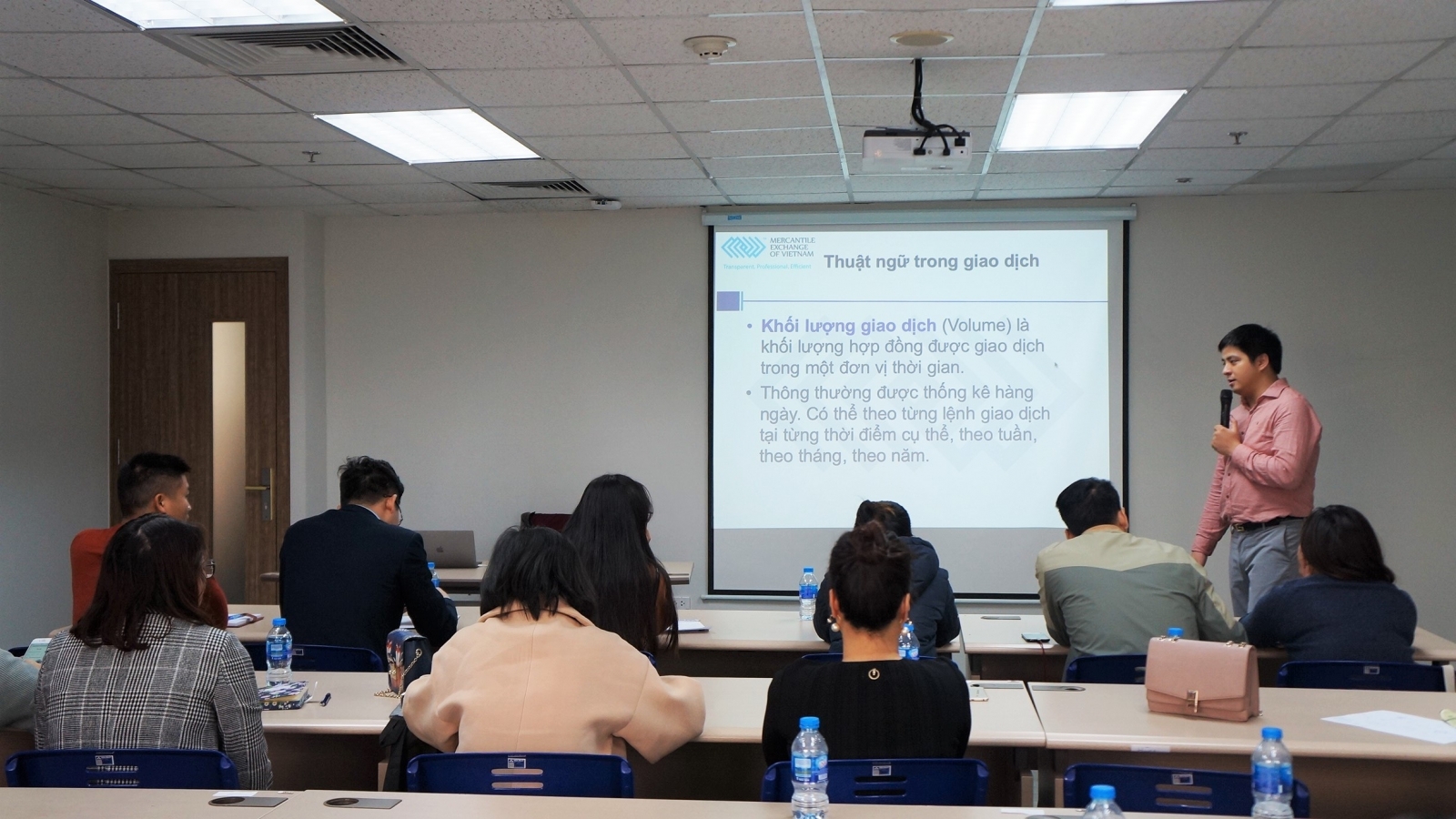 Sở Giao dịch Hàng hóa Việt Nam tổ chức đào tạo nội bộ cho Thành viên kinh doanh mới